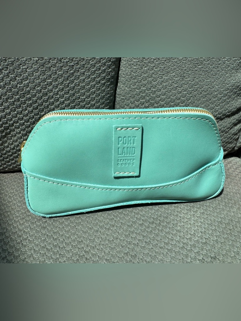 Portland Leather Mint Green Leather Zip Cosmetic Pouch